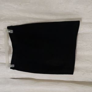 Leather suede black skirt size 7/8
